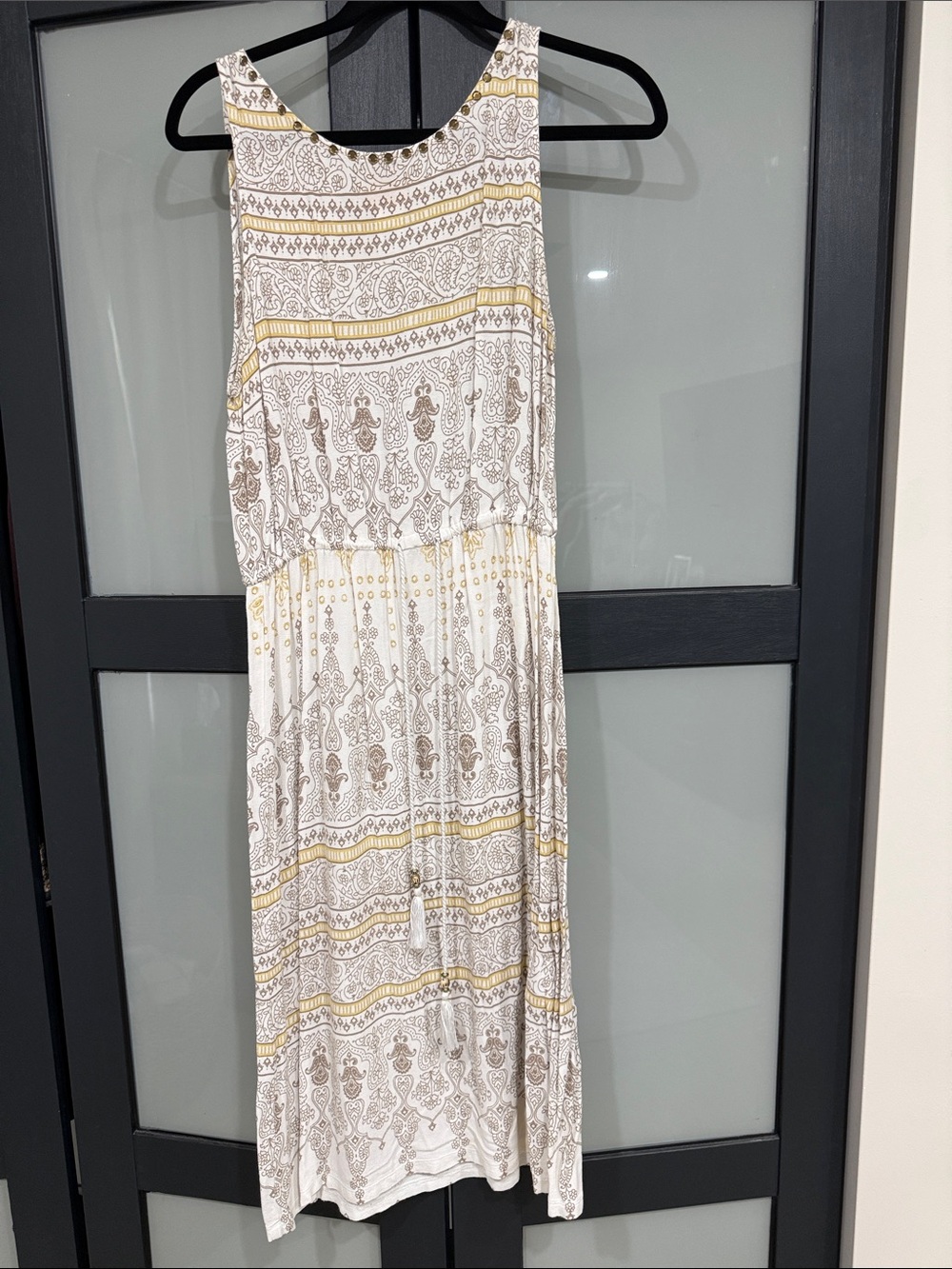Ruby Rd. Sleeveless Boho Maxi Dress in White, Tan and Yellow